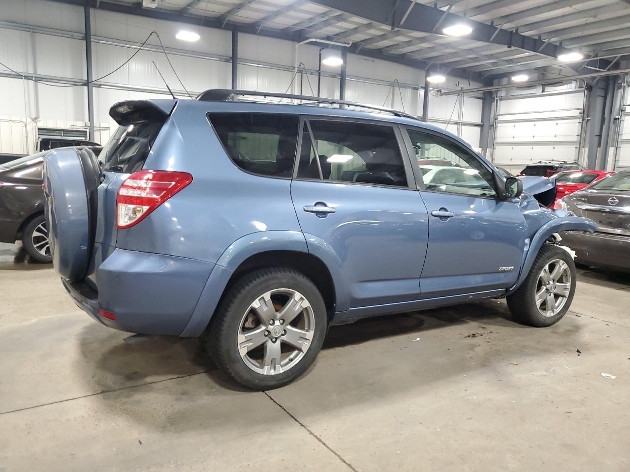 2009 Toyota RAV 4 - Image 3