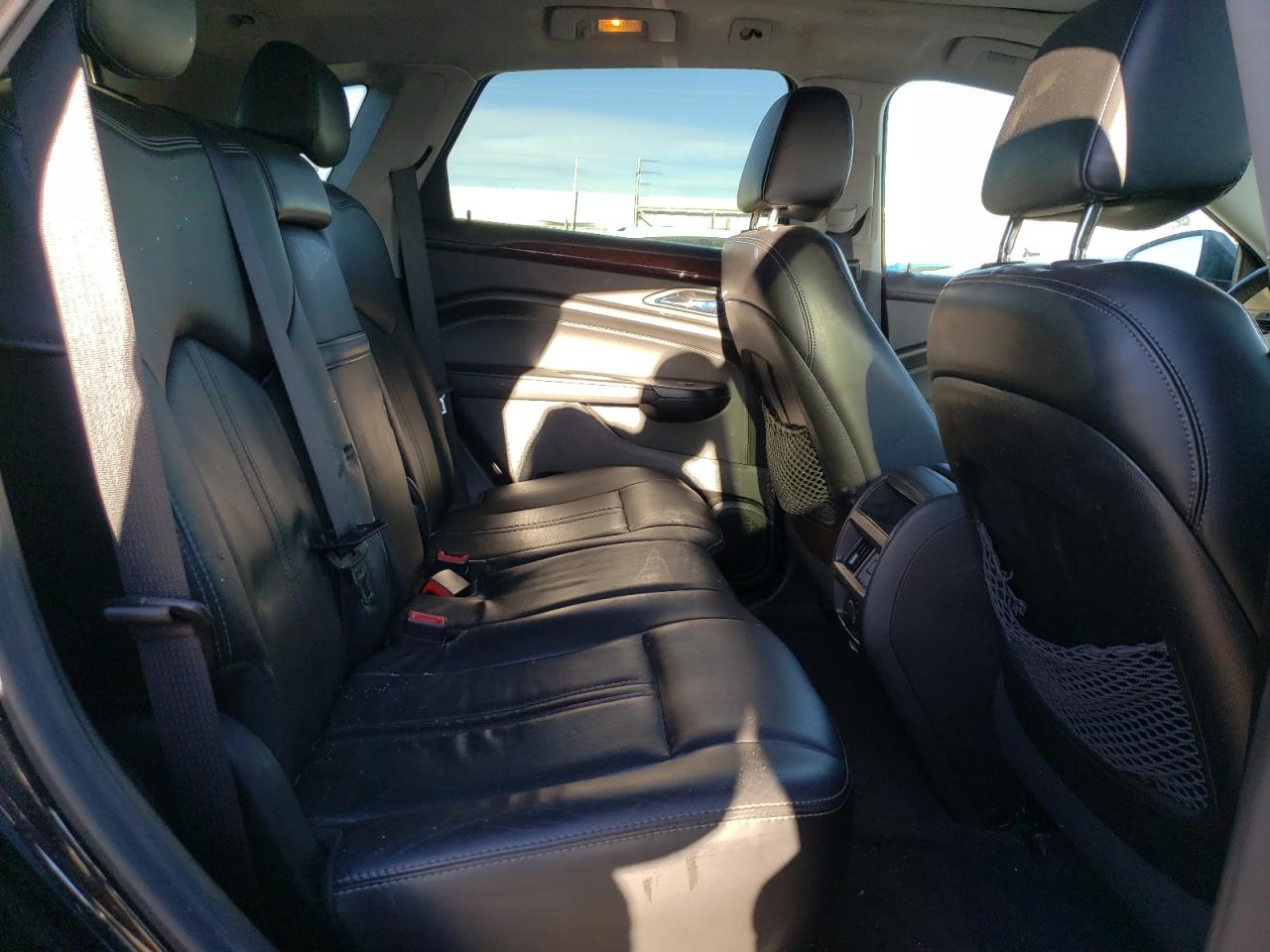 2014 Cadillac SRX - Image 12