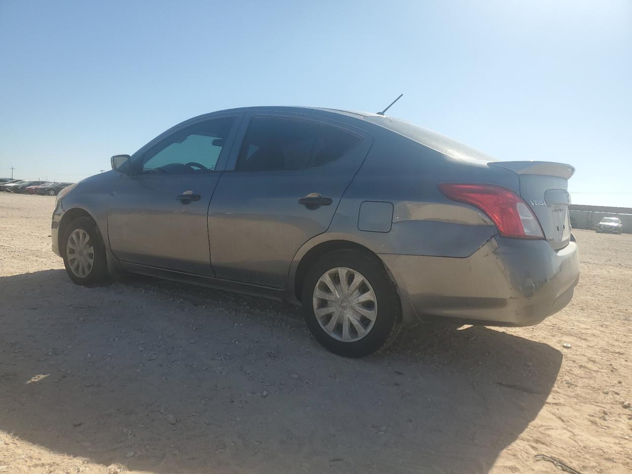 2016 Nissan Versa - Image 2