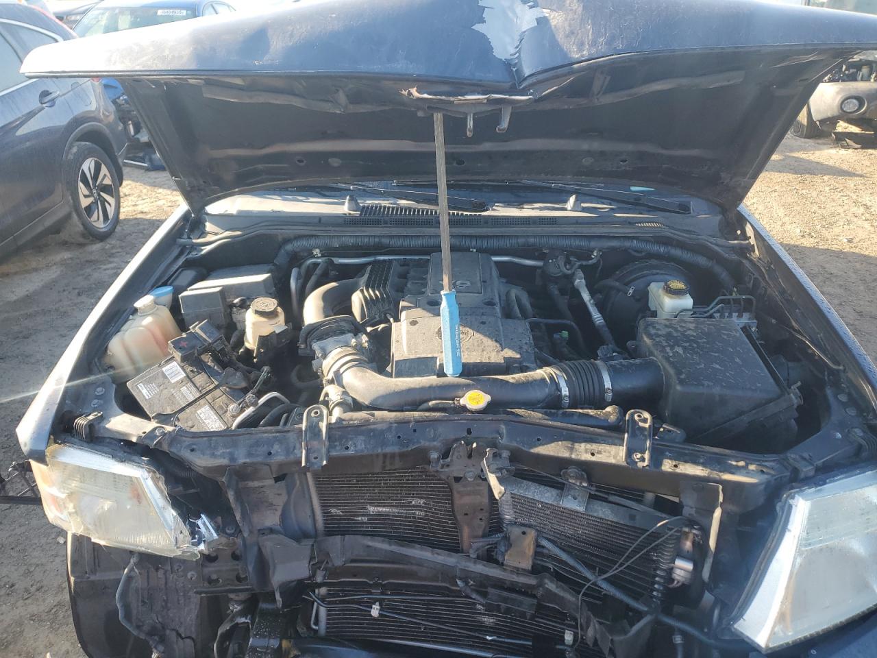 2010 Nissan Pathfinder - Image 13