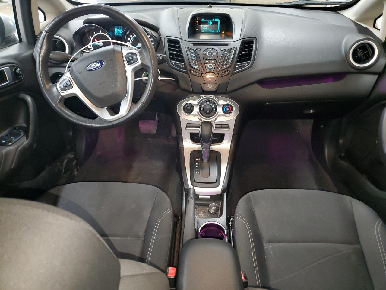 2015 Ford Fiesta - Image 8