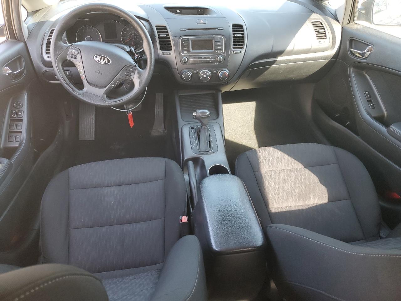 2014 Kia Forte - Image 8
