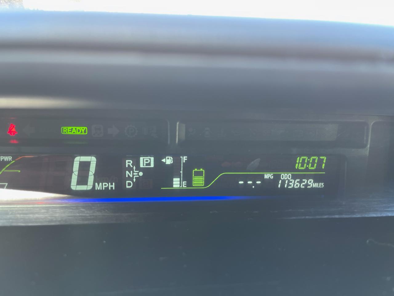 2015 Toyota Prius - Image 8