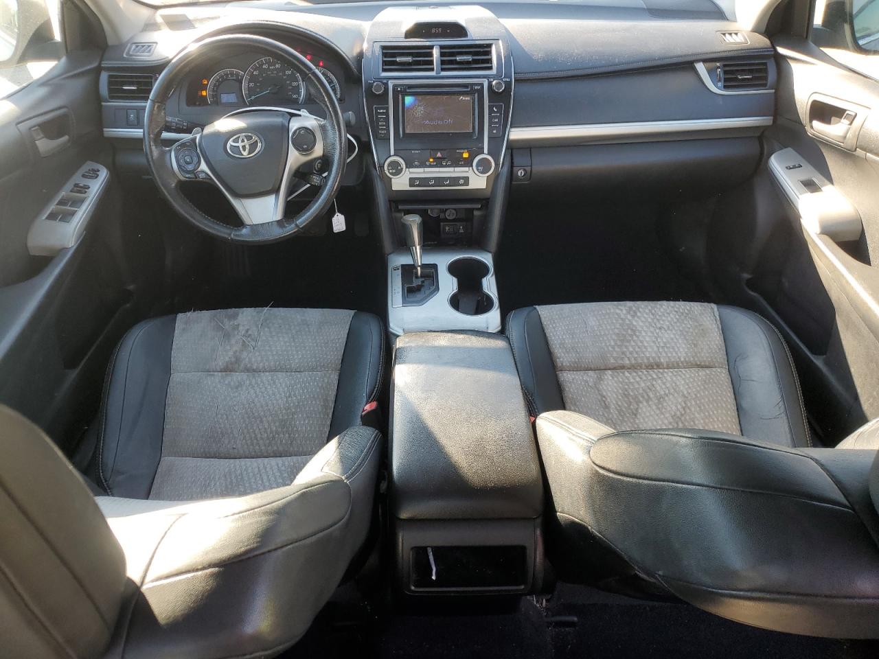 2012 Toyota Camry - Image 8