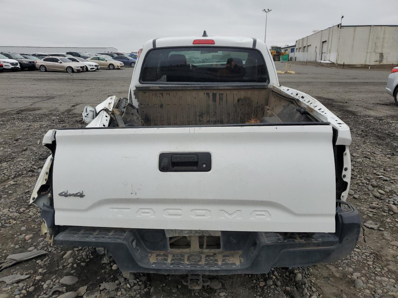 2022 Toyota Tacoma - Image 6