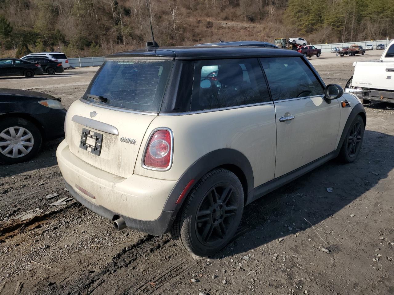 2012 MINI Cooper - Image 3