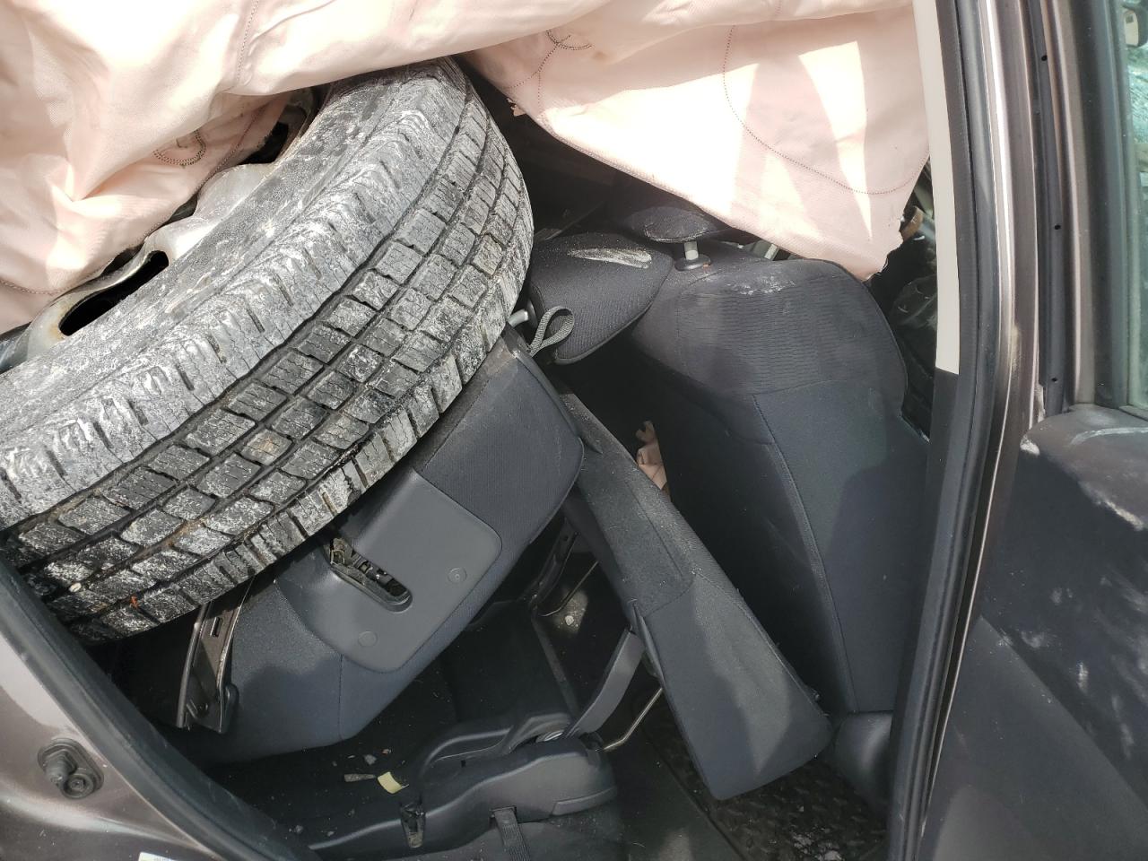 2014 Honda CR-V - Image 11