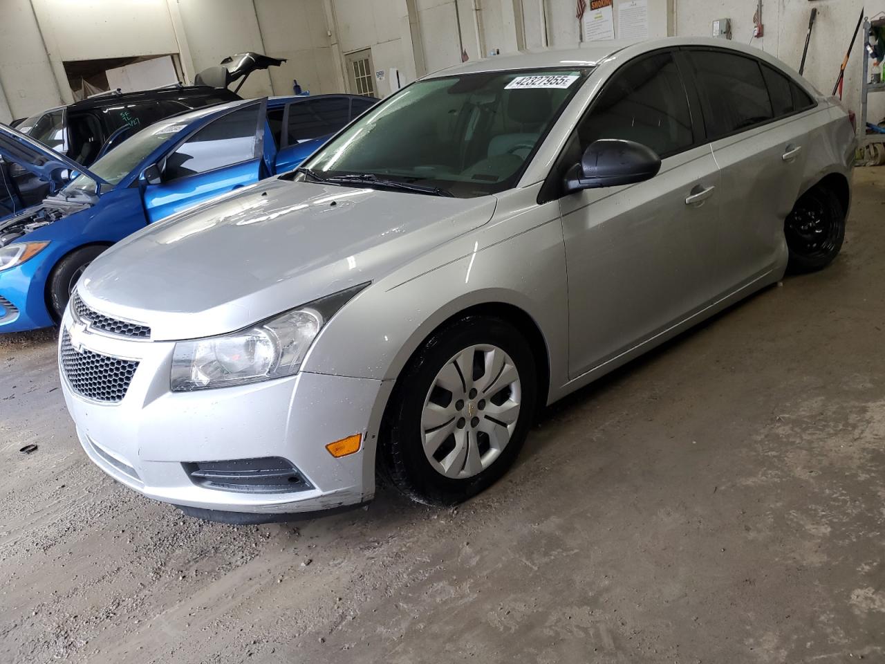 2013 Chevrolet Cruze - Image 1