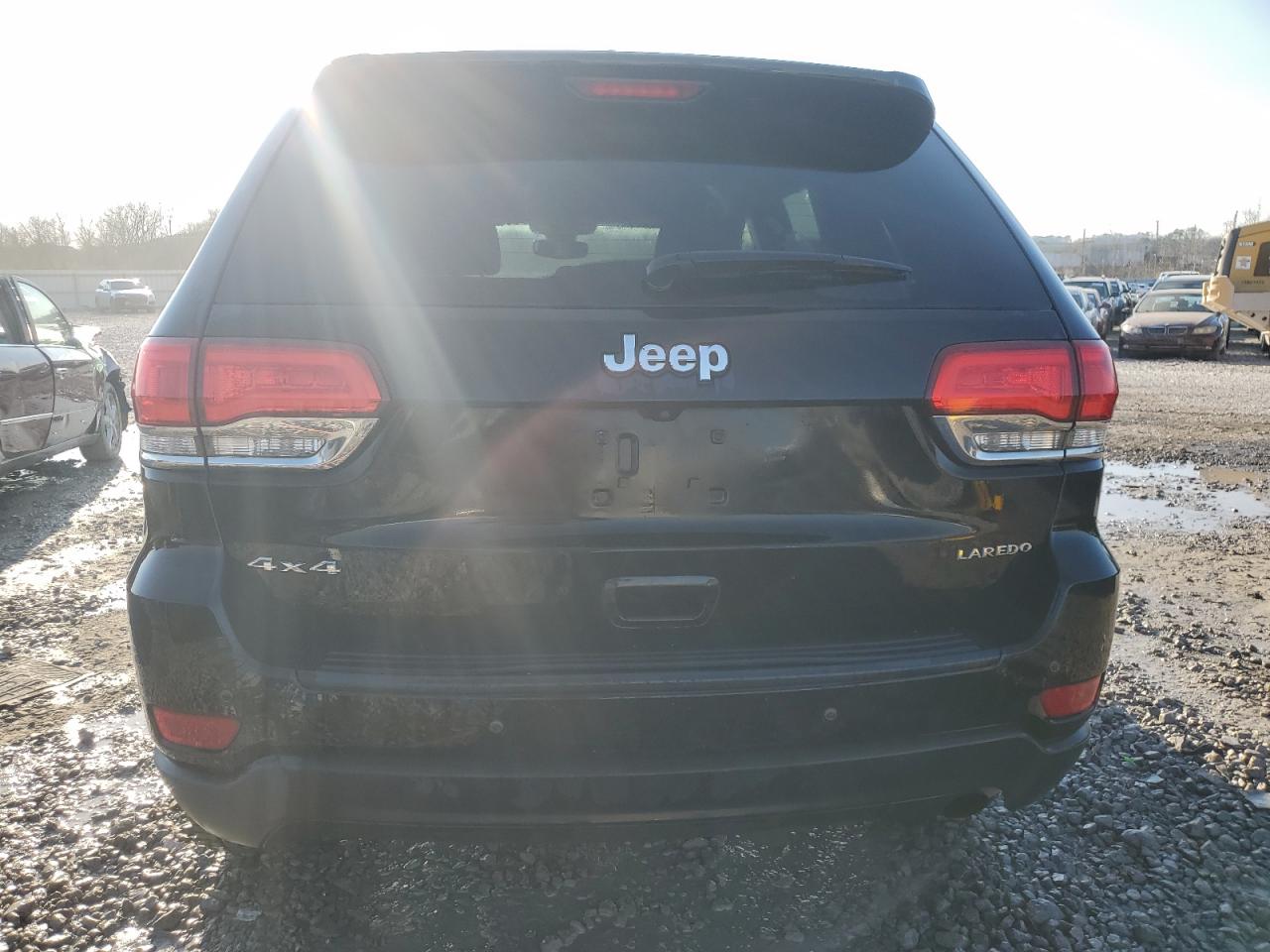 2017 Jeep Grand Cherokee - Image 6