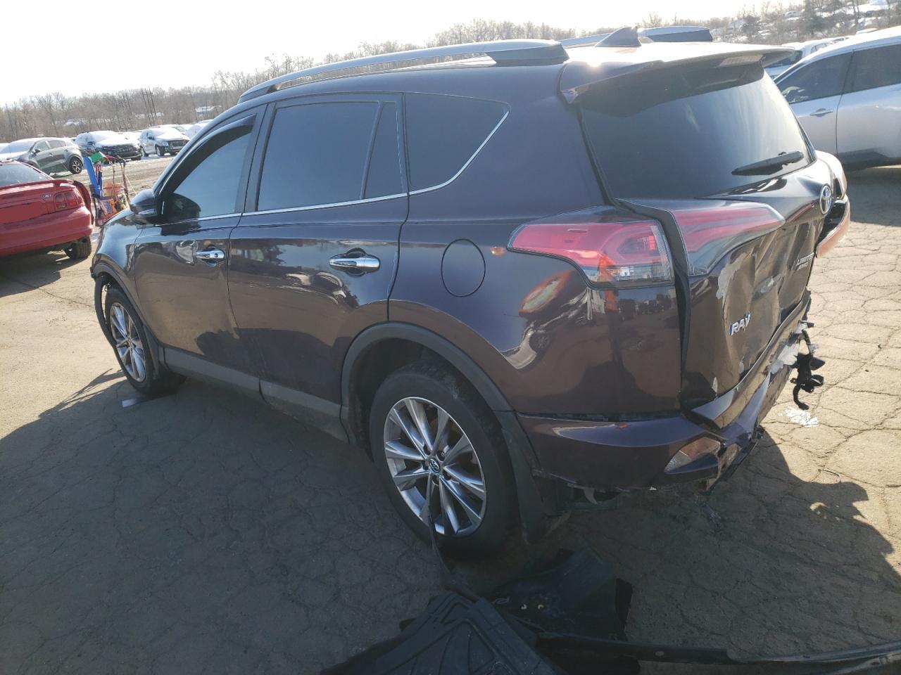 2017 Toyota RAV 4 - Image 2