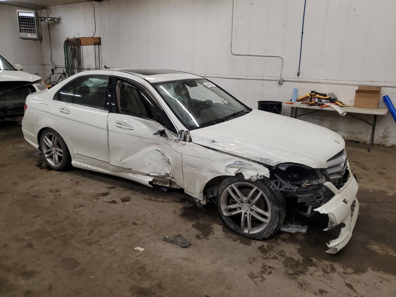 2012 Mercedes-Benz C-klasse - Image 4