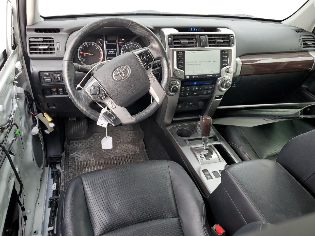 2023 Toyota 4Runner - Image 8