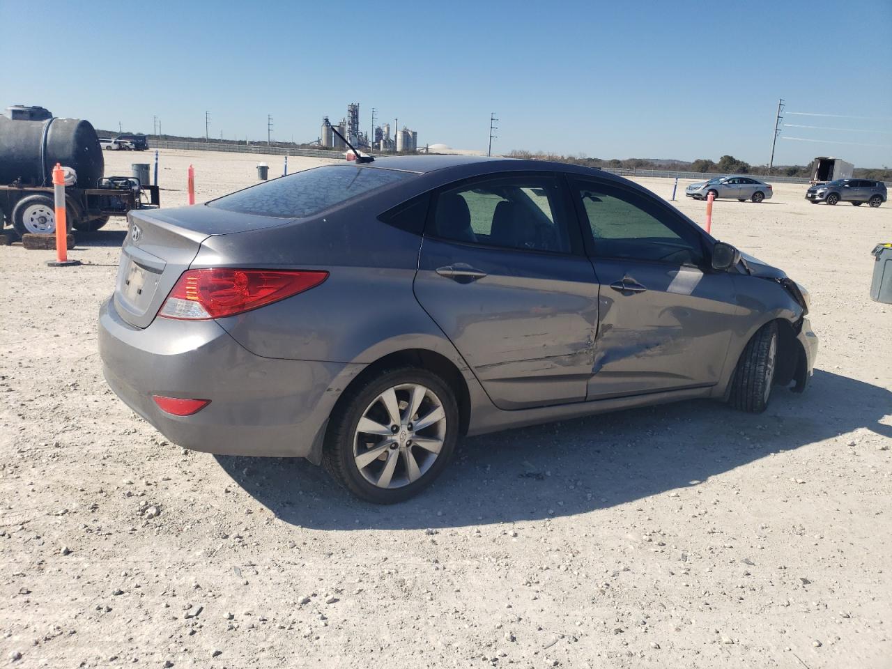 2014 Hyundai Accent - Image 3