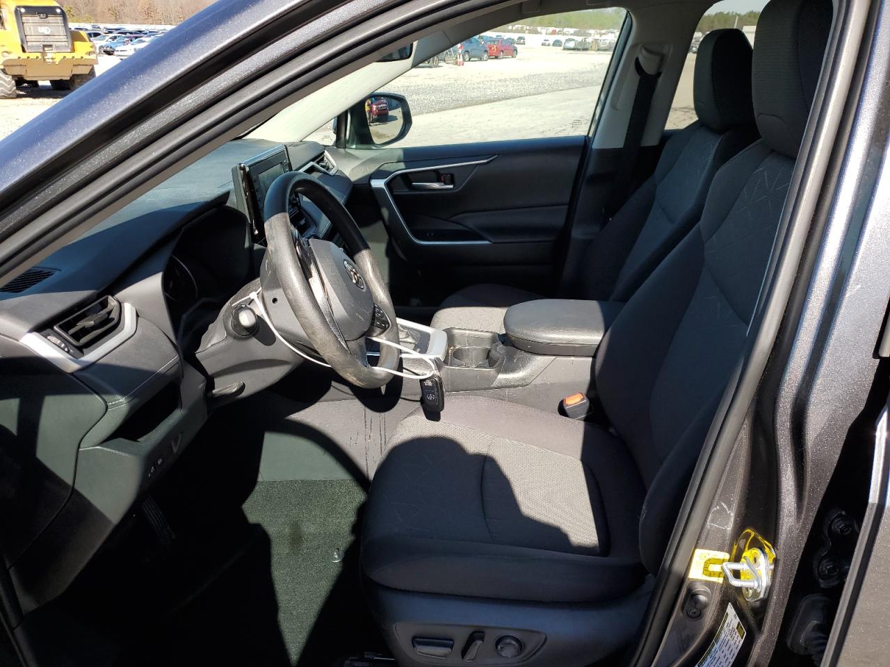 2021 Toyota RAV 4 - Image 7