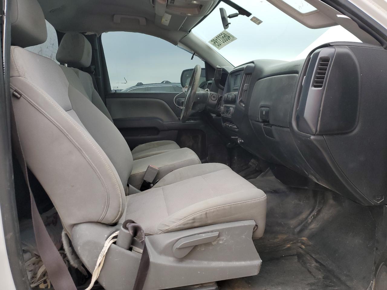 2017 GMC Sierra - Image 10