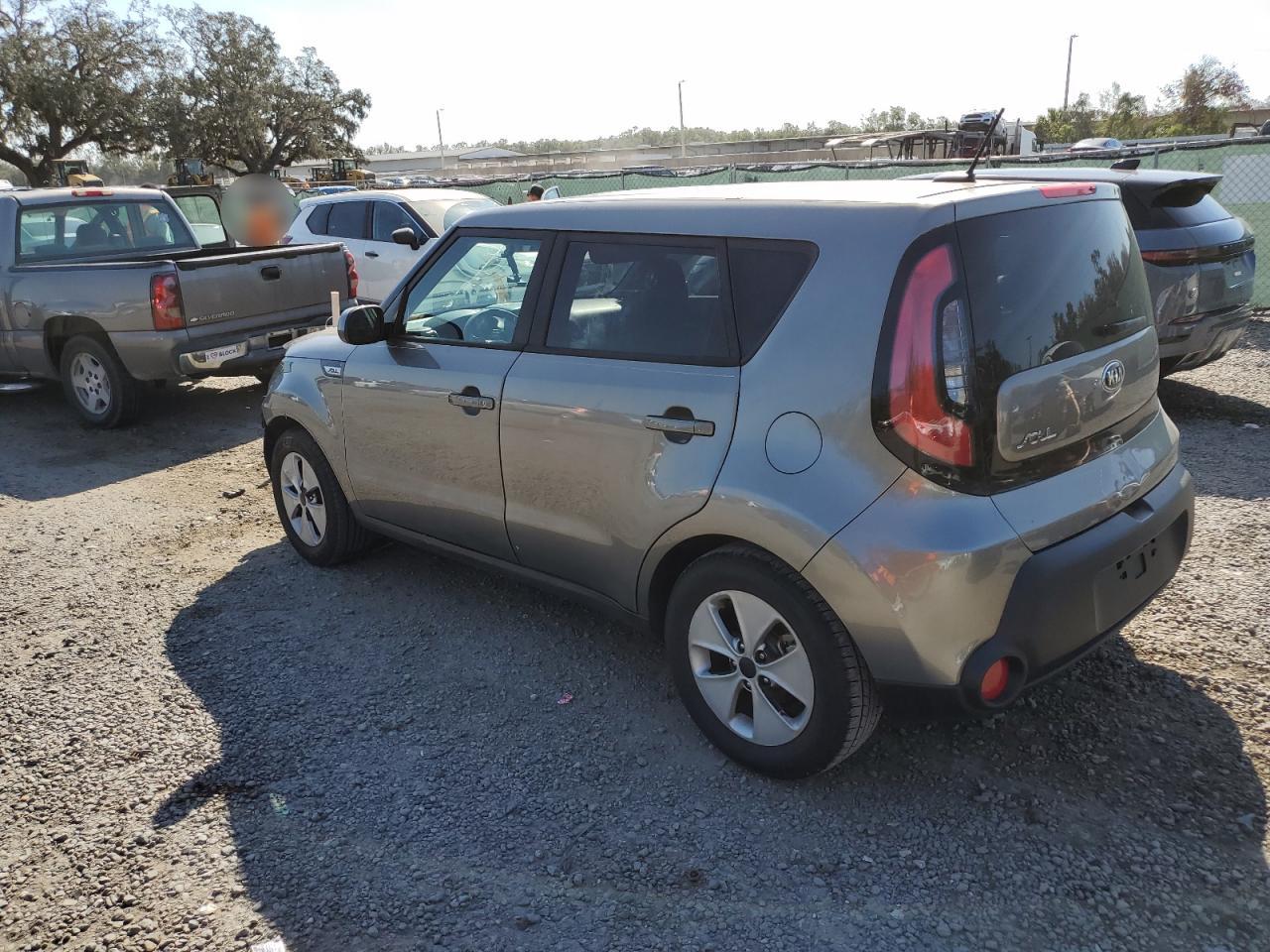 2016 Kia Soul - Image 2