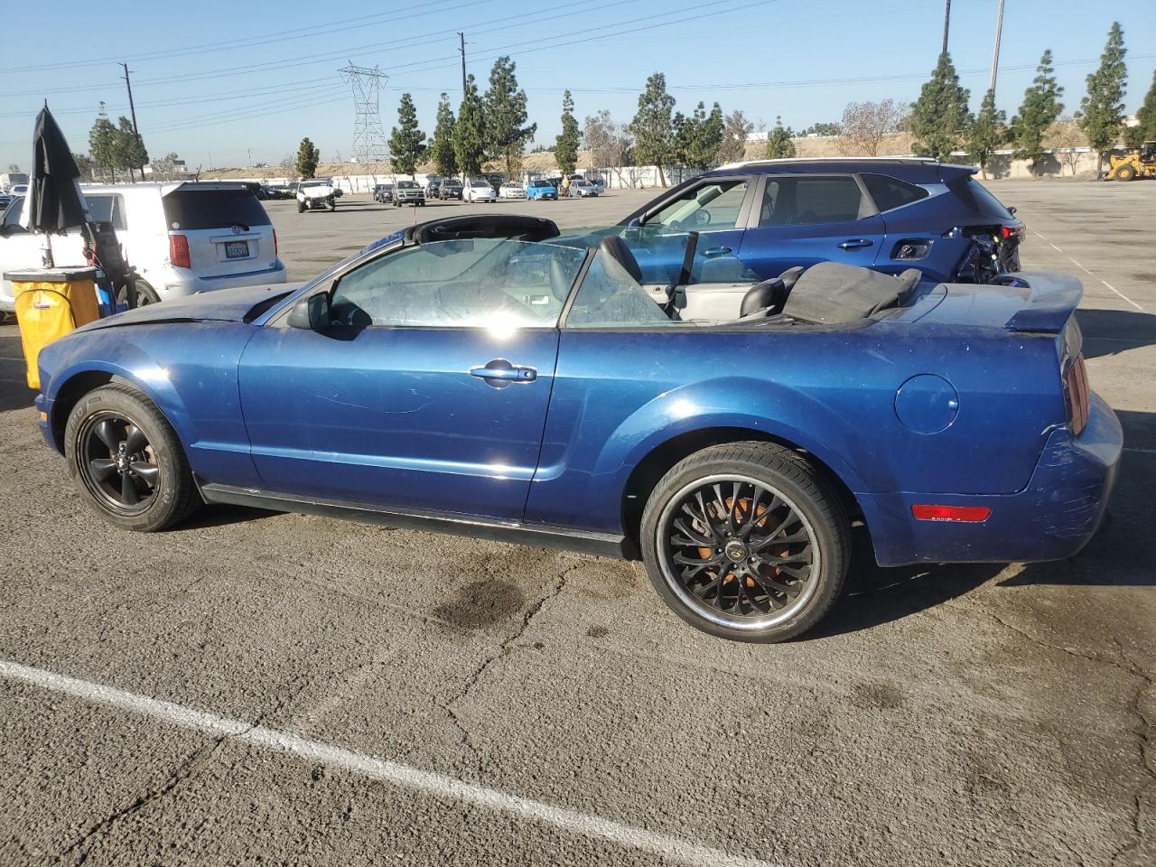 2007 Ford Mustang - Image 2