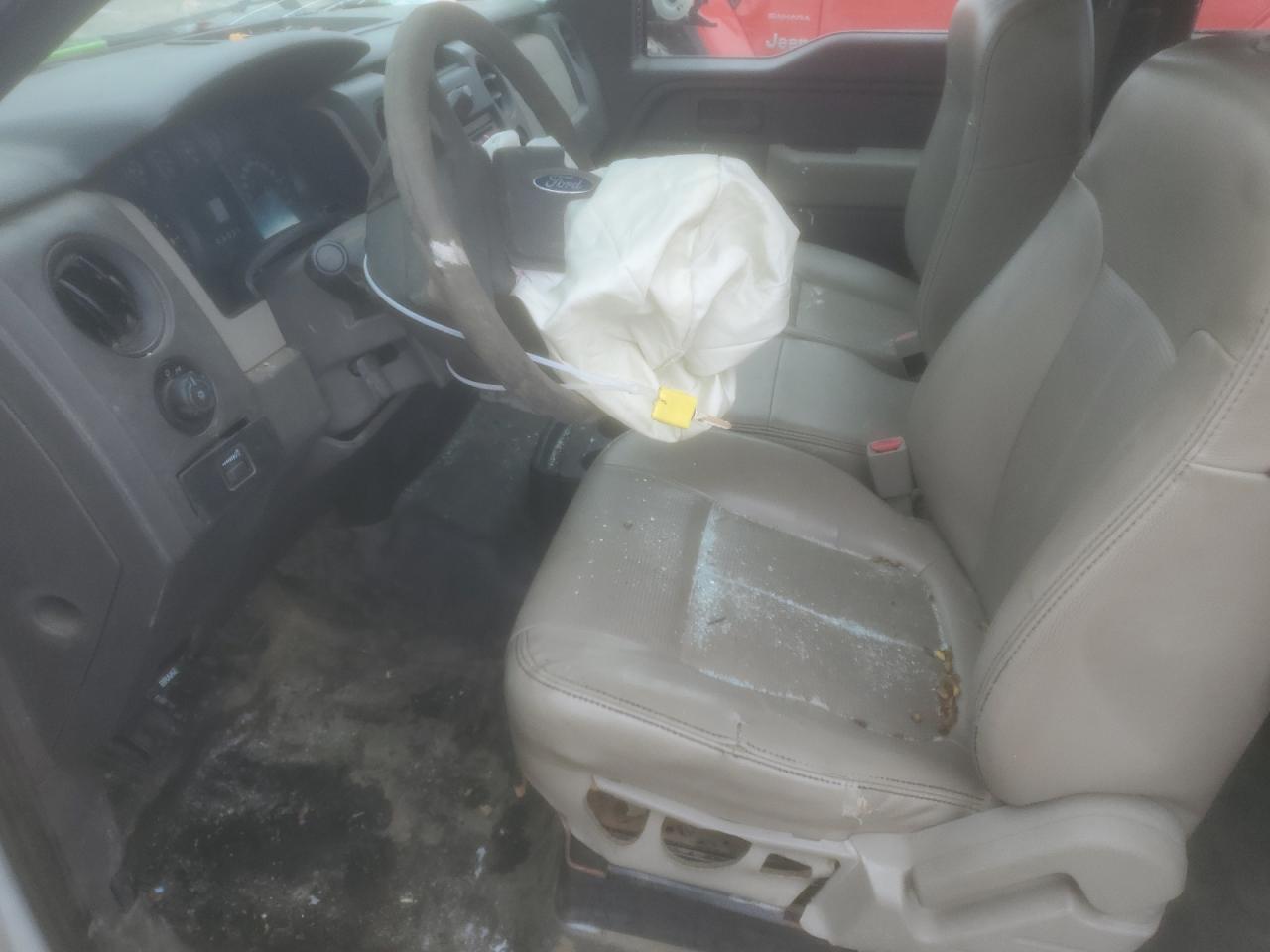 2010 Ford F-150 - Image 7