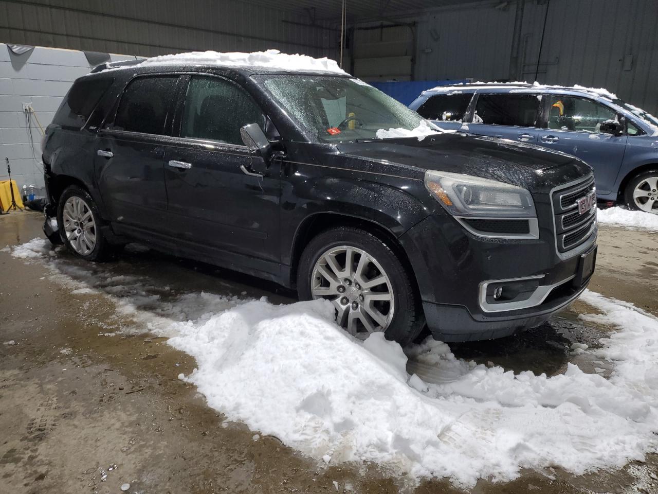 2015 GMC Acadia - Image 4