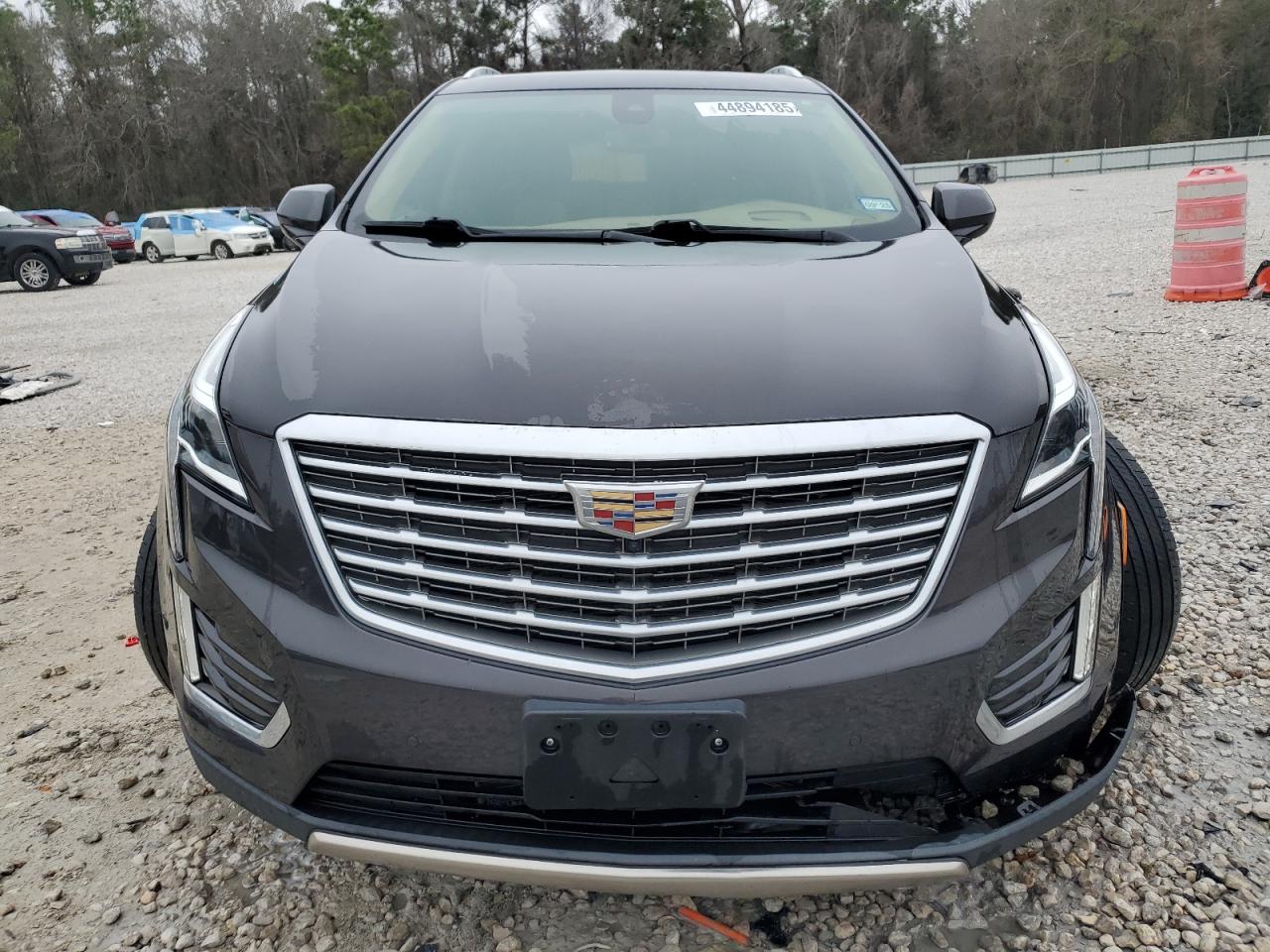 2019 Cadillac XT5 - Image 5