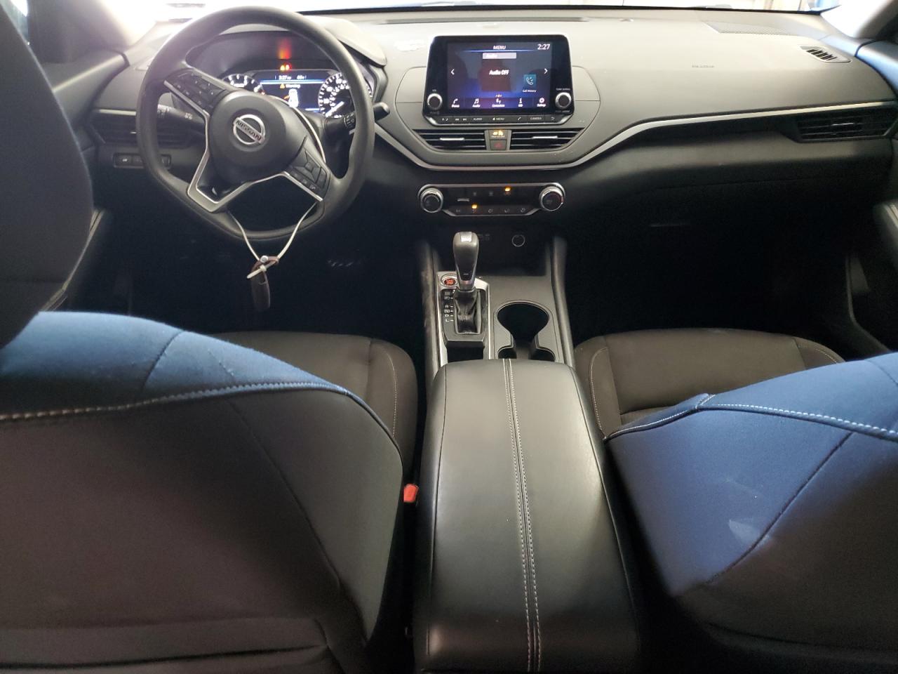 2020 Nissan Altima - Image 8