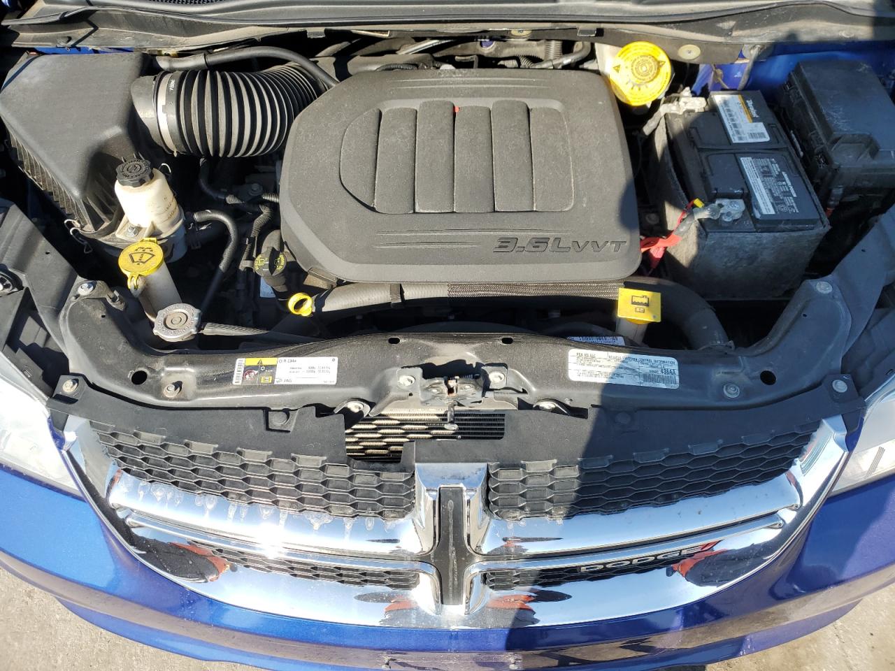 2019 Dodge Caravan - Image 12
