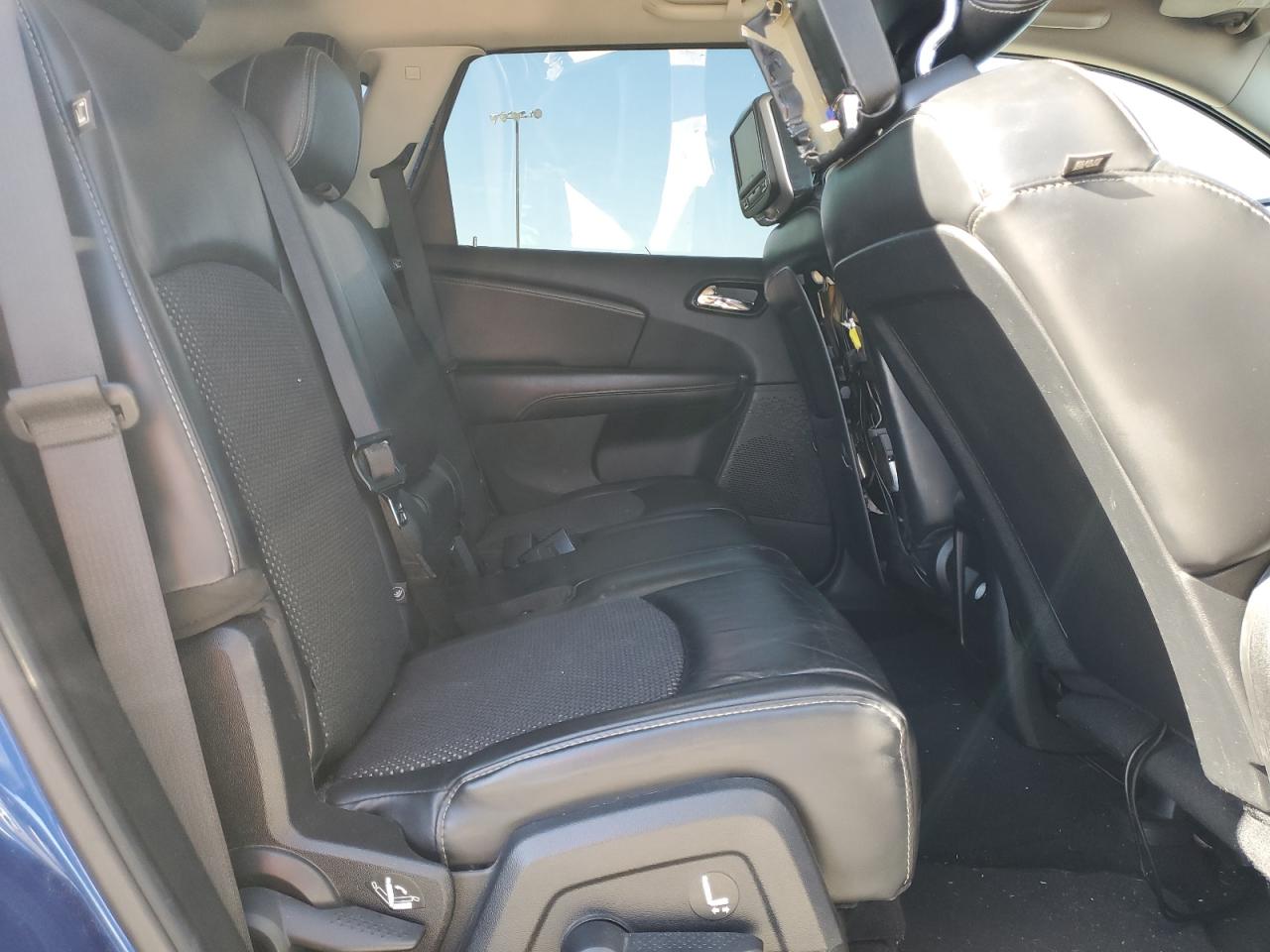 2015 Dodge Journey - Image 12