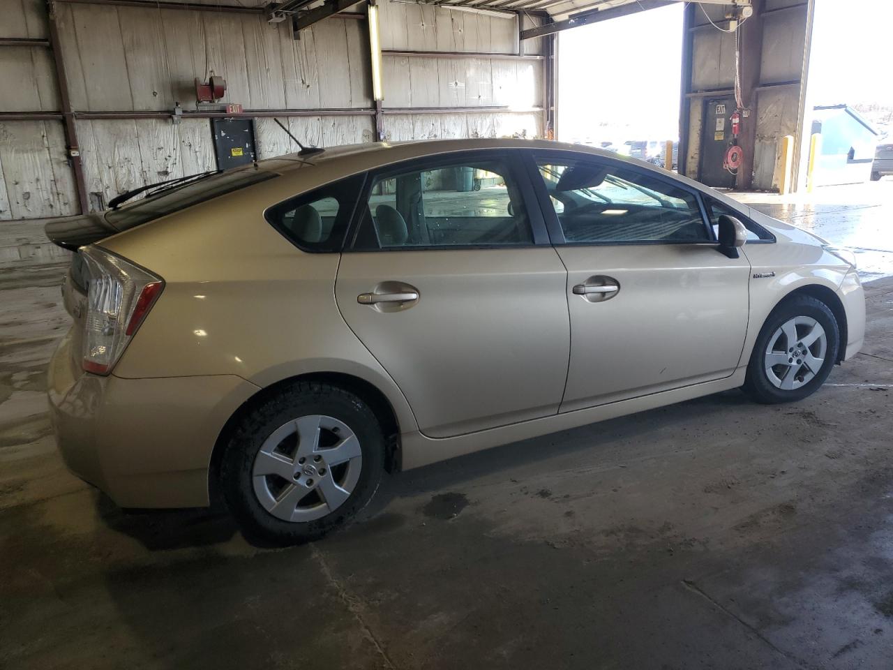 2010 Toyota Prius - Image 3