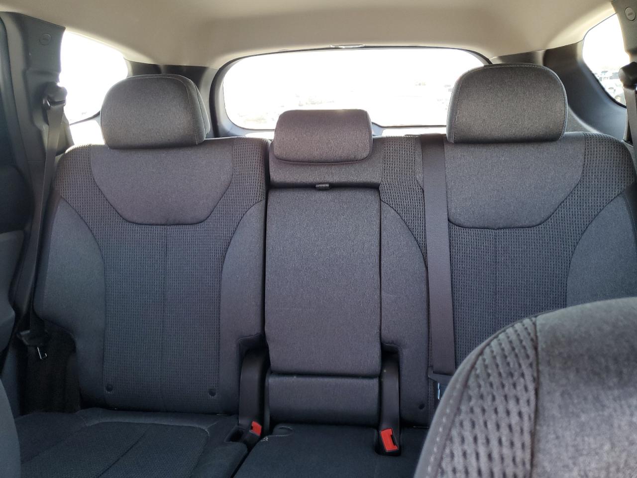 2020 Hyundai Santa Fe - Image 10