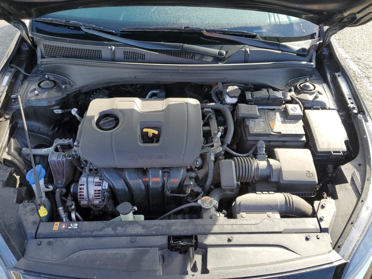 2023 Kia Forte - Image 11