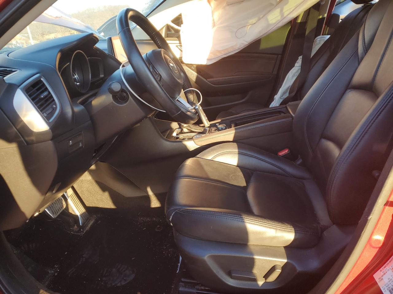 2018 Mazda 3 - Image 7