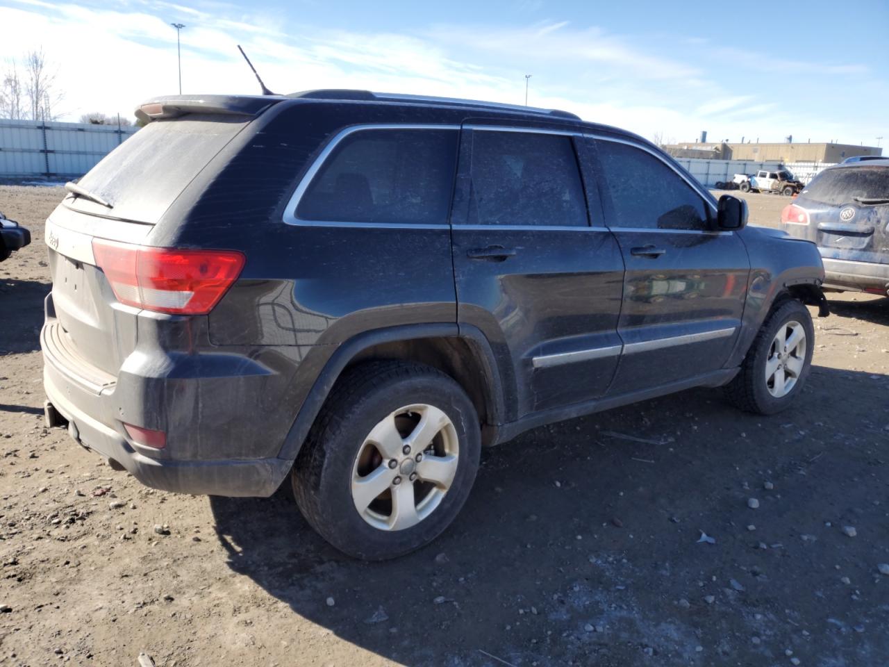 2013 Jeep Grand Cherokee - Image 3