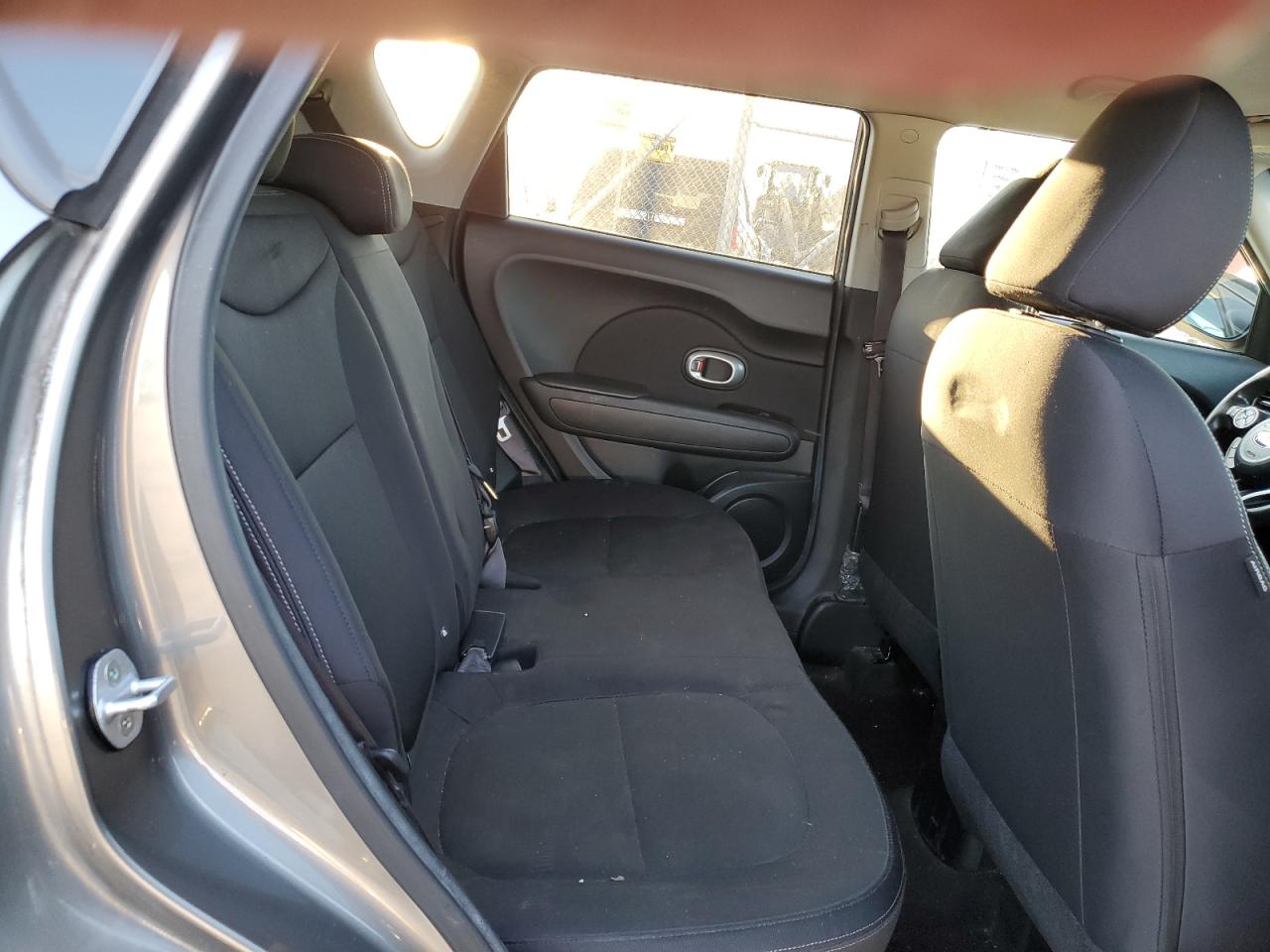 2015 Kia Soul - Image 10