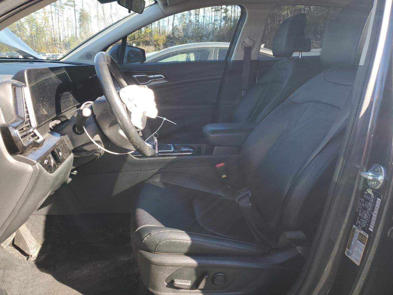 2023 Kia Sportage - Image 7