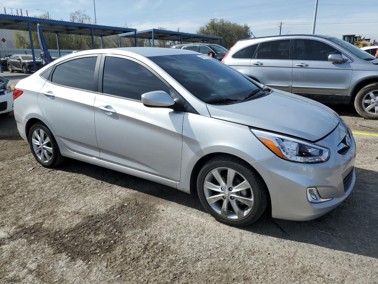 2014 Hyundai Accent - Image 4