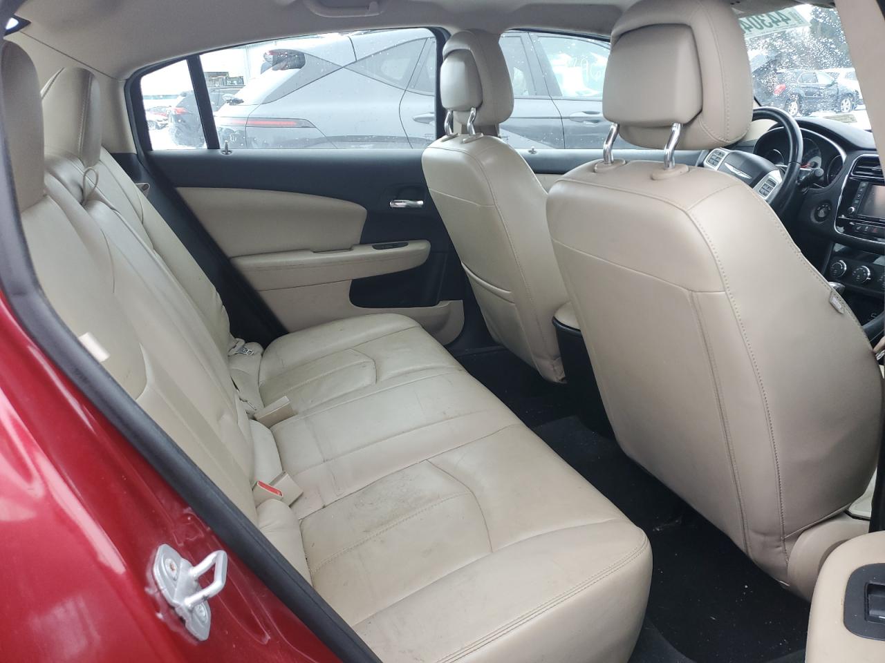 2012 Chrysler 200 - Image 10