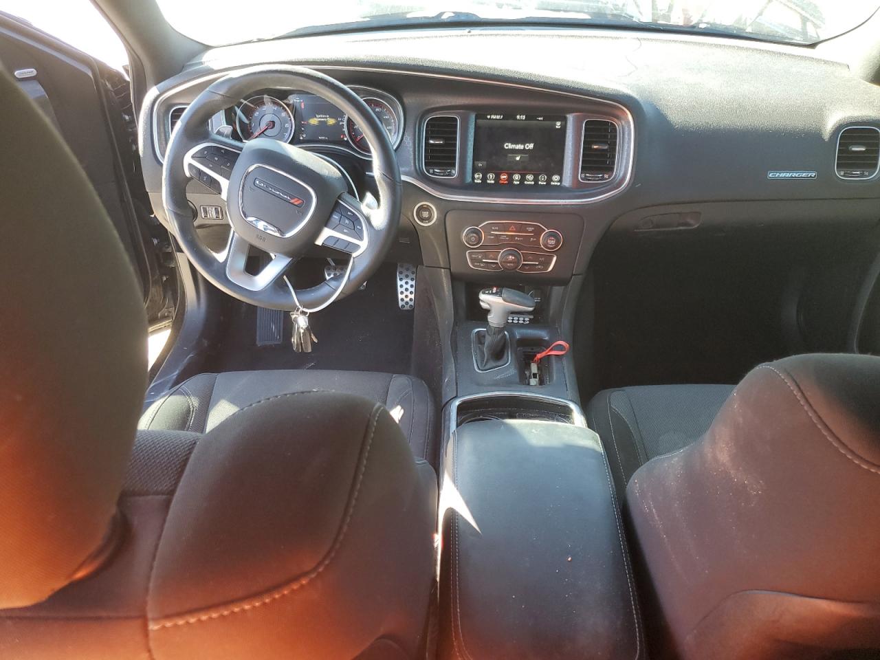 2018 Dodge Charger - Image 8