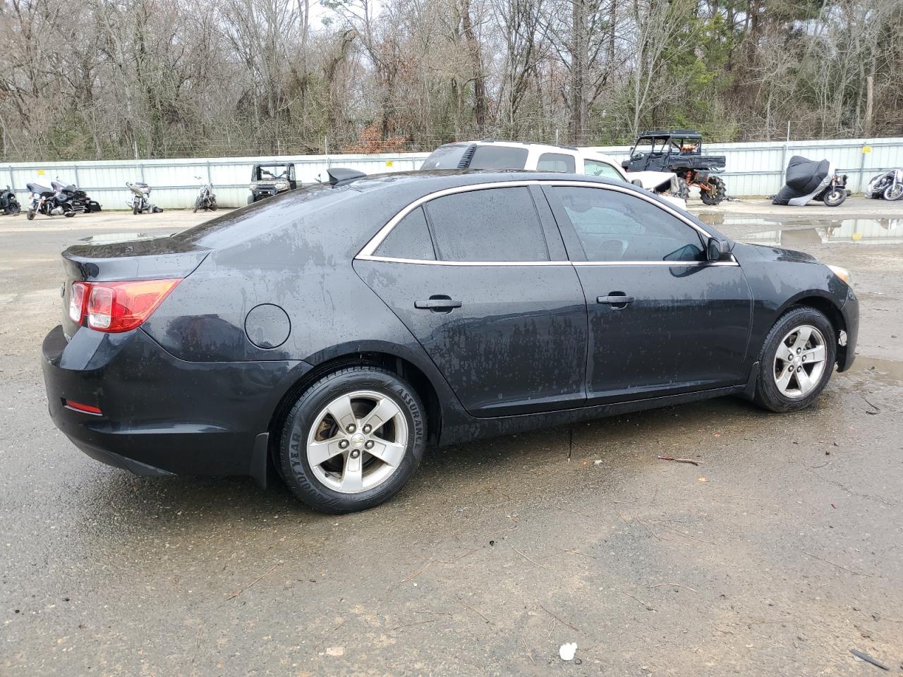 2015 Chevrolet Malibu - Image 3