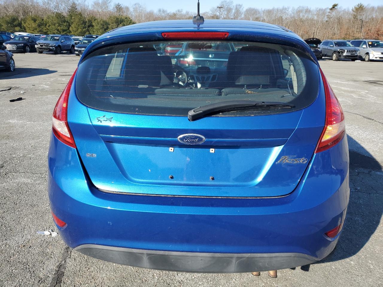 2011 Ford Fiesta - Image 6