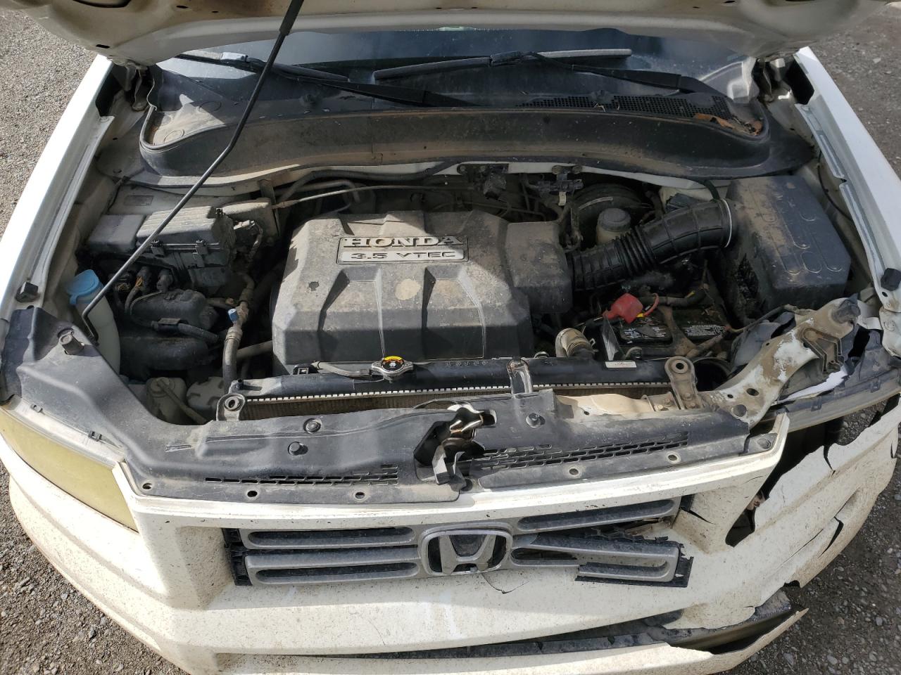 2006 Honda Ridgeline - Image 11
