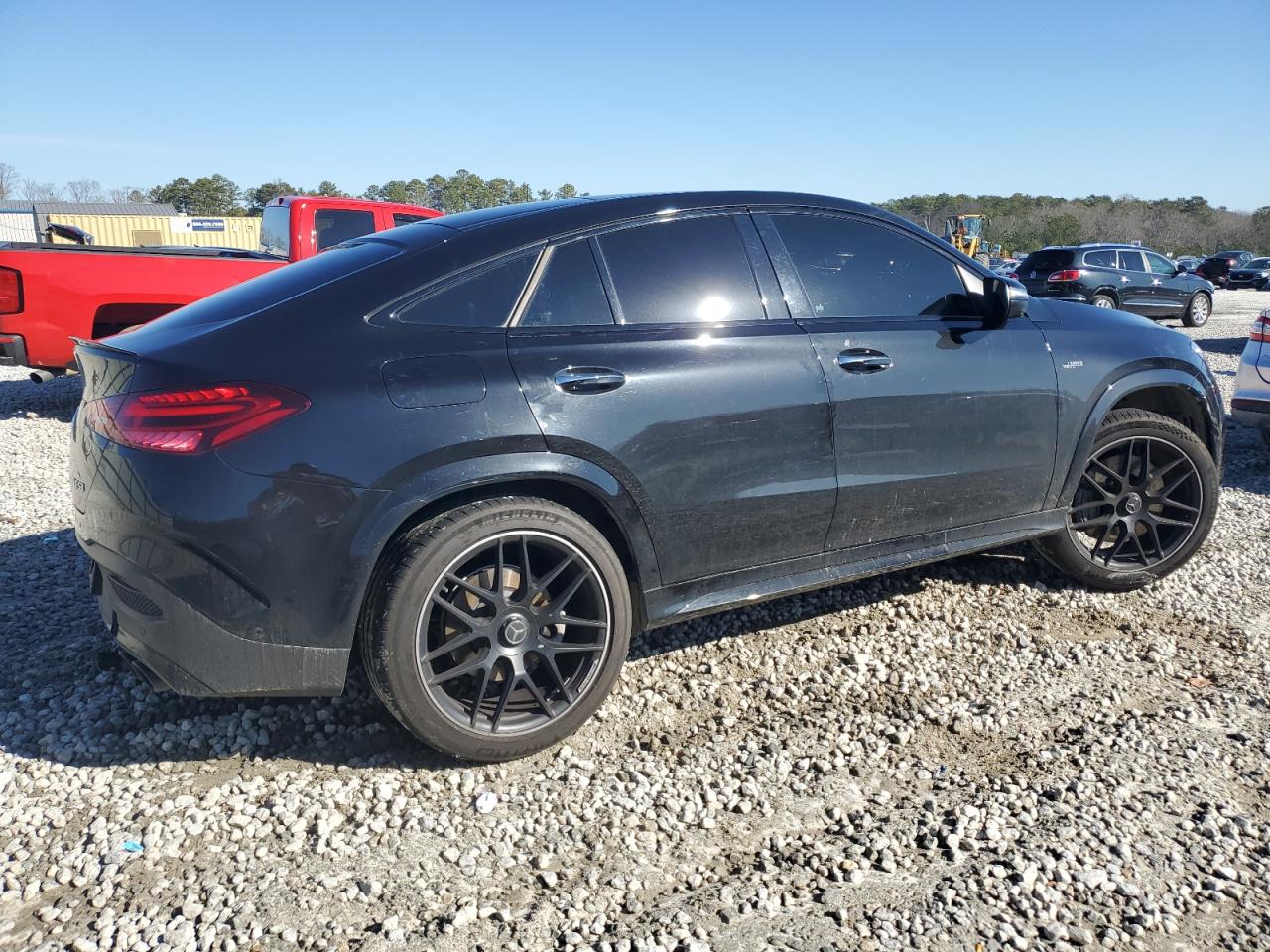 2024 Mercedes-Benz GLE - Image 3