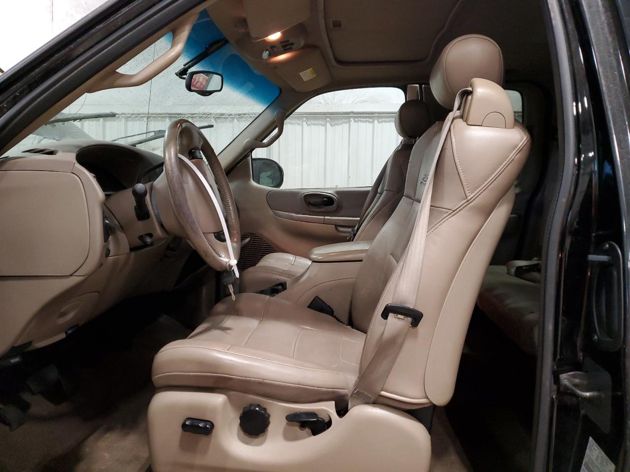 2001 Ford F-150 - Image 7