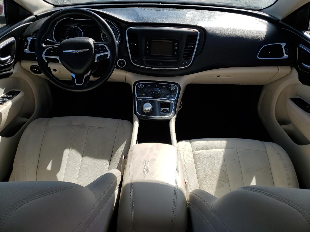 2015 Chrysler 200 - Image 8