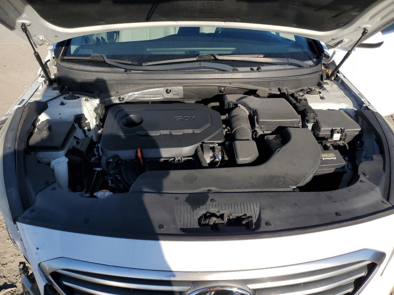 2016 Hyundai Sonata - Image 11