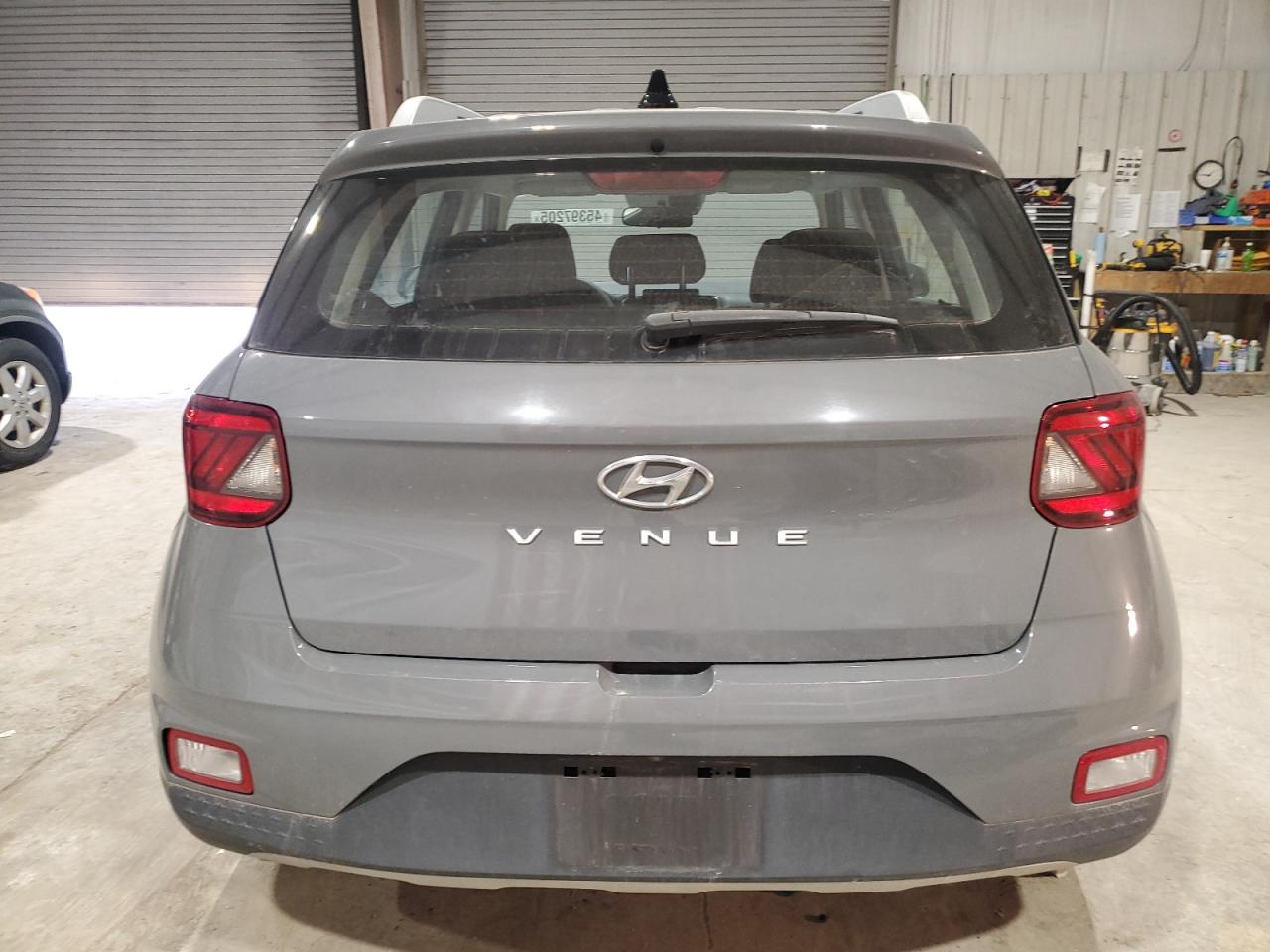 2020 Hyundai Venue - Image 6