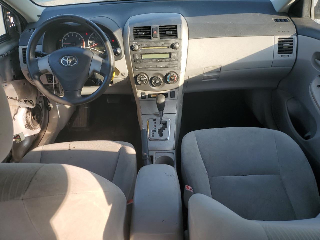 2011 Toyota Corolla - Image 8