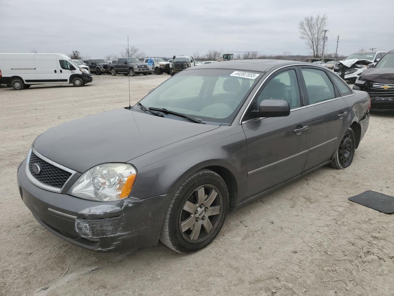 2005 Ford Five Hundred Sel zu verkaufen in Kansas City, KS - Rear End