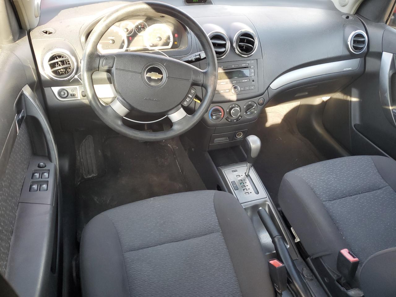 2007 Chevrolet Aveo - Image 8