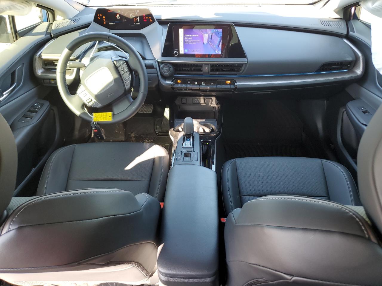 2024 Toyota Prius - Image 8