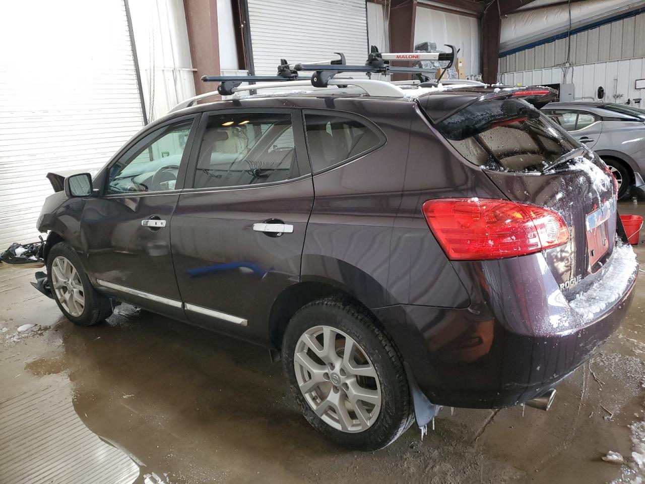 2013 Nissan Rogue - Image 2